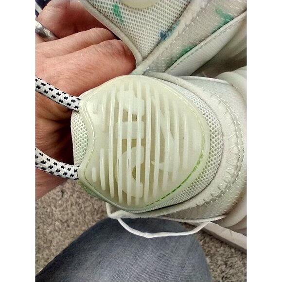 Nike Air Womens 2090 9.5 Triple White Paint Spatter Running Mesh Sneakers Shoes - Picture 13 of 13